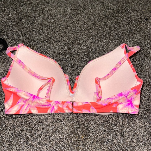 NWOT Target Bikini Top - Picture 2 of 6